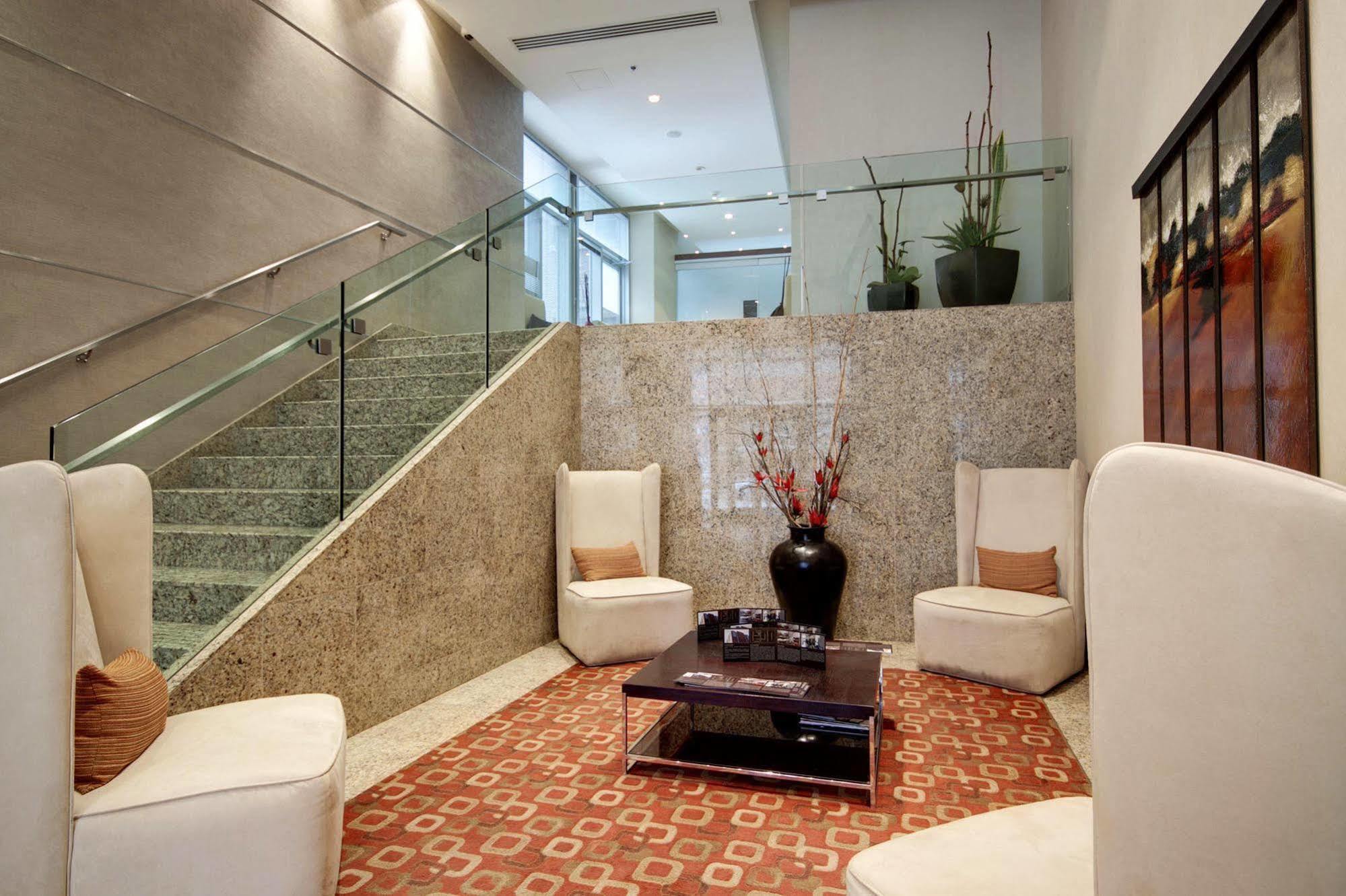 Hotel Mosaique Montréal